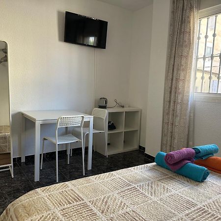 Almeria Centro Habitacion Privada En Apartamento Compartido Eksteriør bilde
