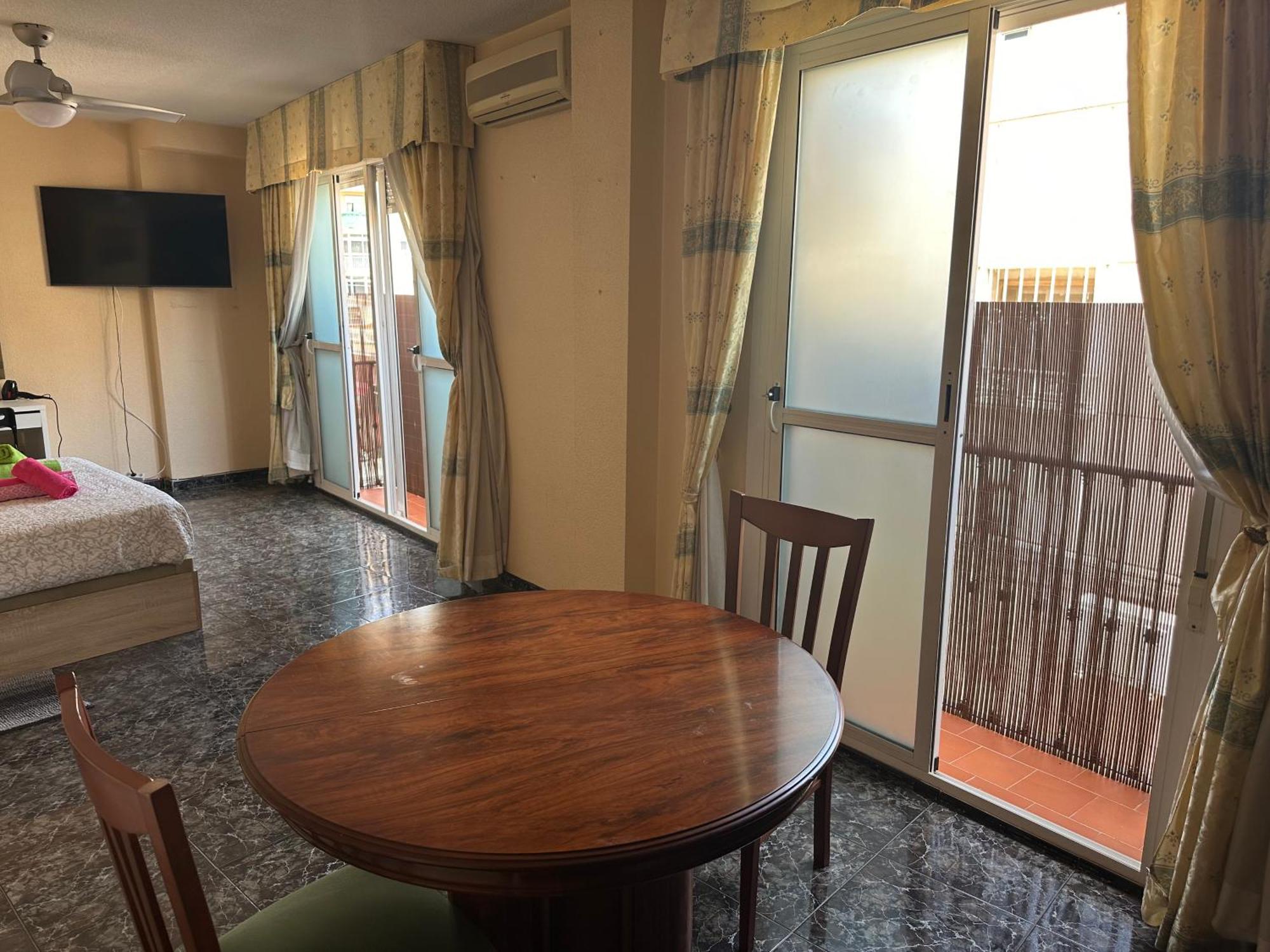 Almeria Centro Habitacion Privada En Apartamento Compartido Eksteriør bilde