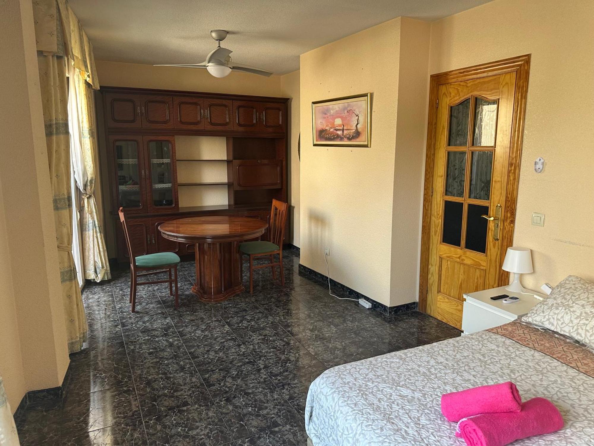 Almeria Centro Habitacion Privada En Apartamento Compartido Eksteriør bilde