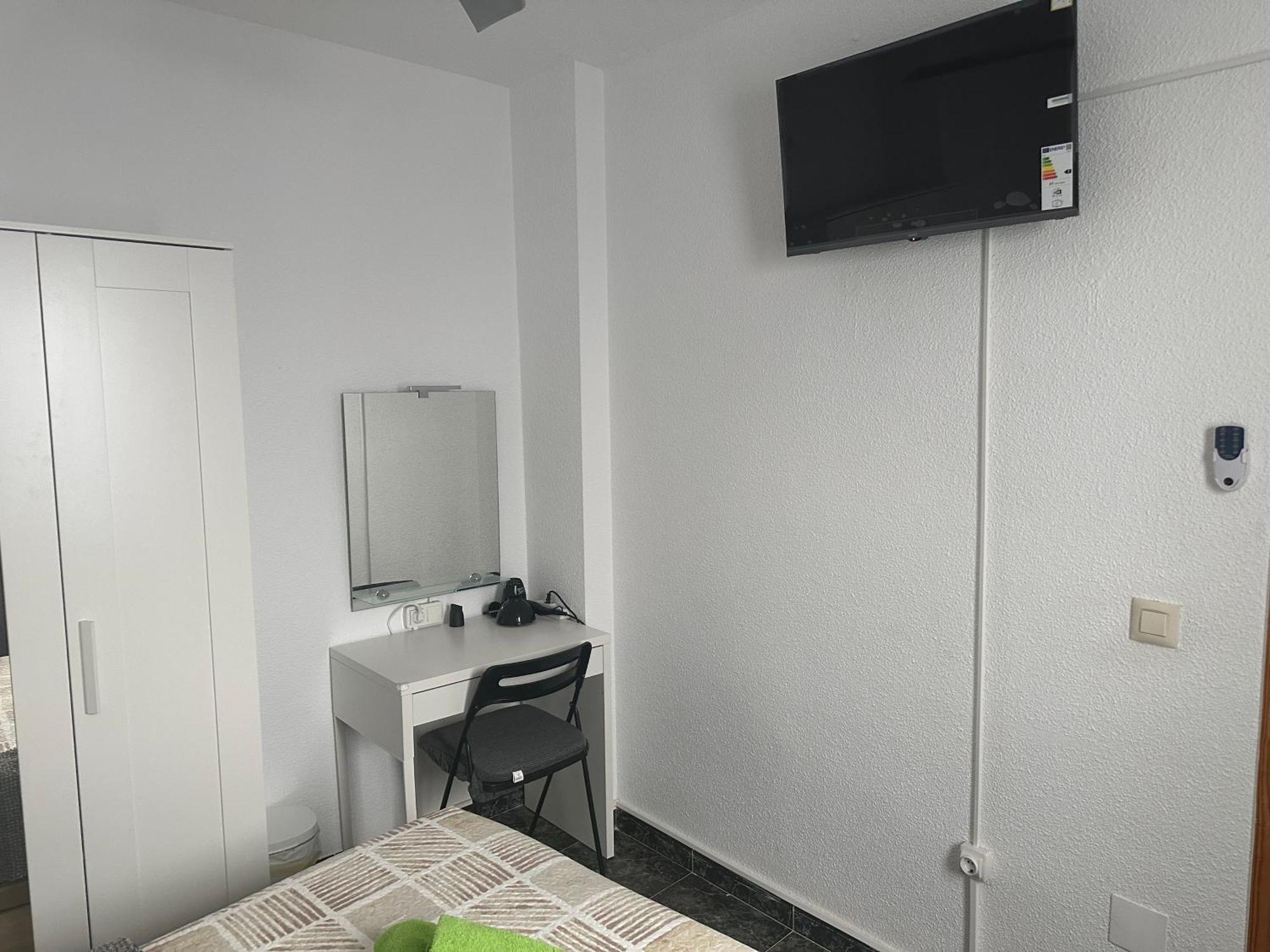 Almeria Centro Habitacion Privada En Apartamento Compartido Eksteriør bilde