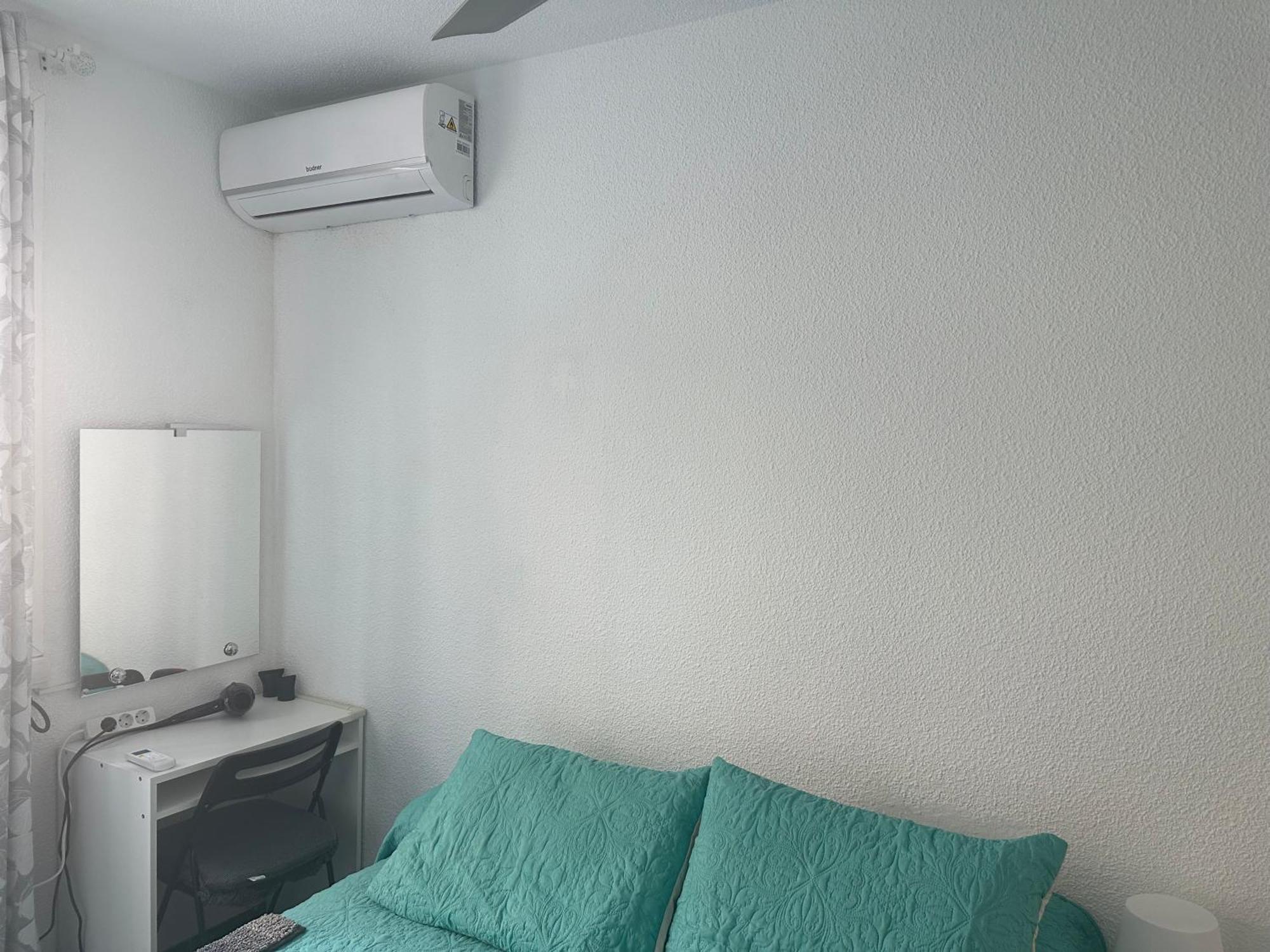 Almeria Centro Habitacion Privada En Apartamento Compartido Eksteriør bilde
