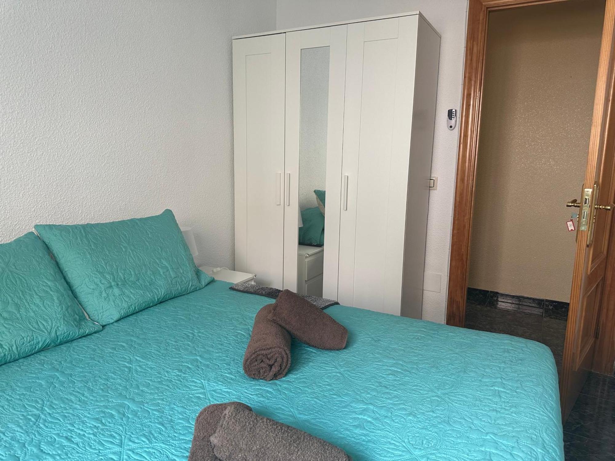 Almeria Centro Habitacion Privada En Apartamento Compartido Eksteriør bilde
