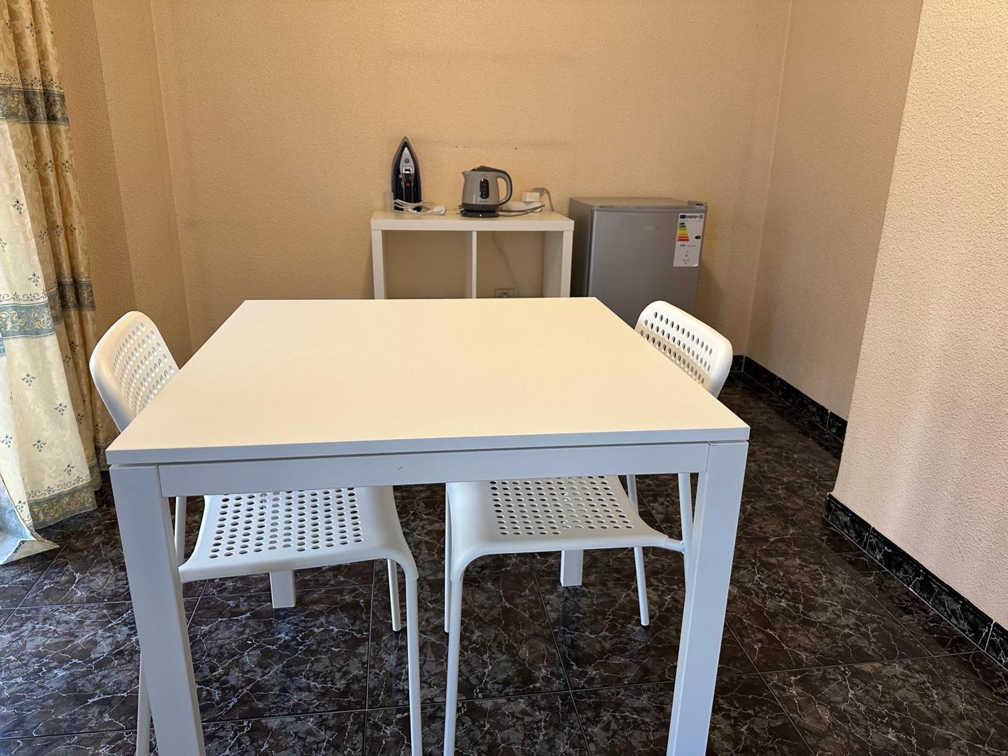 Almeria Centro Habitacion Privada En Apartamento Compartido Eksteriør bilde